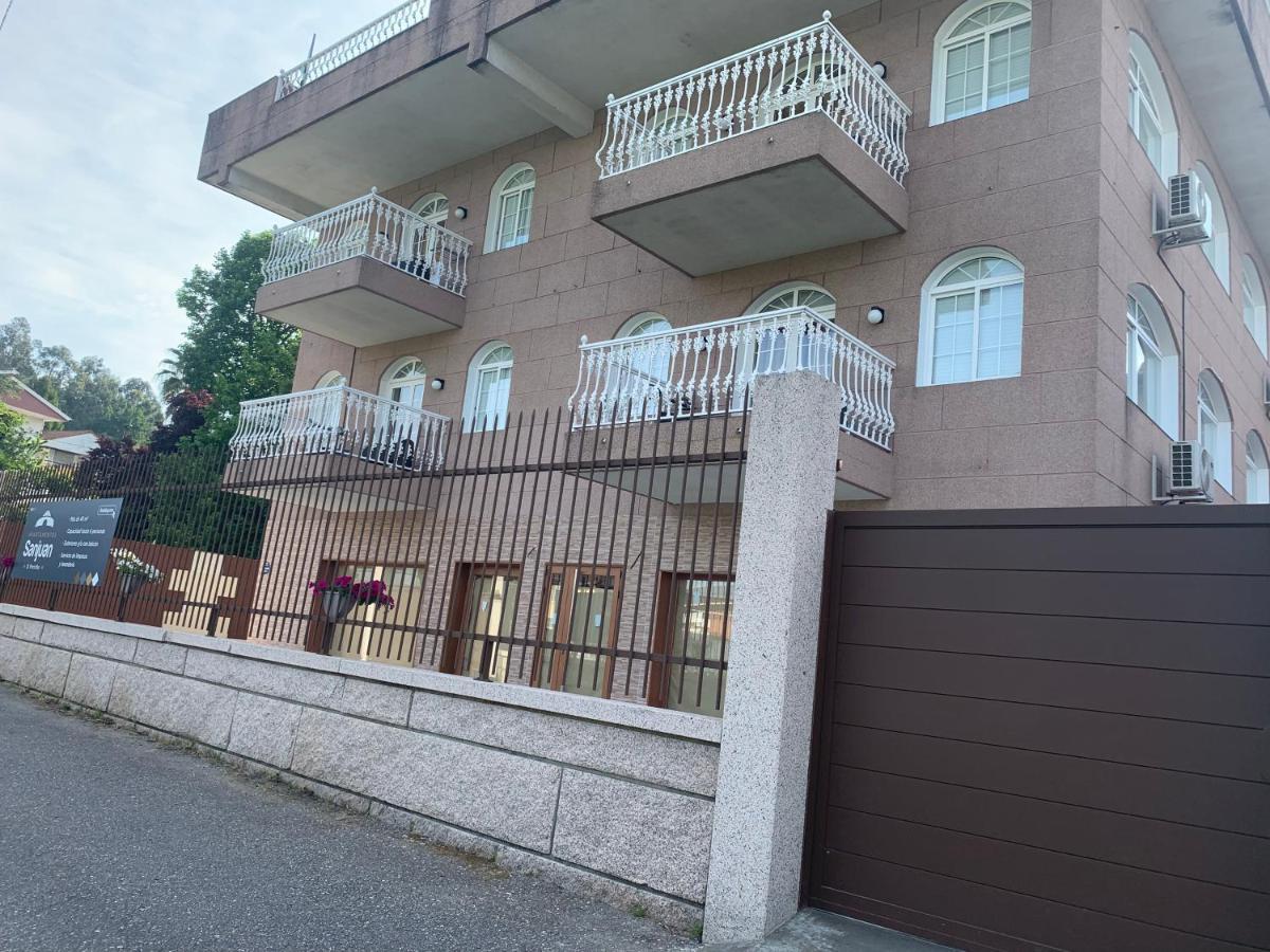 Apartamentos Sanjuan Porriño Esterno foto
